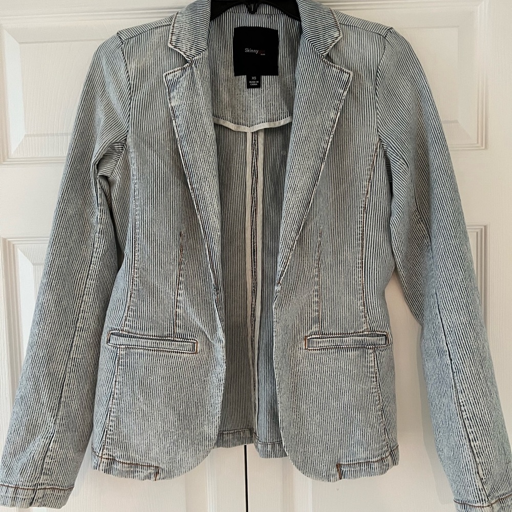 Skinnygirl designer XS casual blazer summer light blue pinstripe fitted